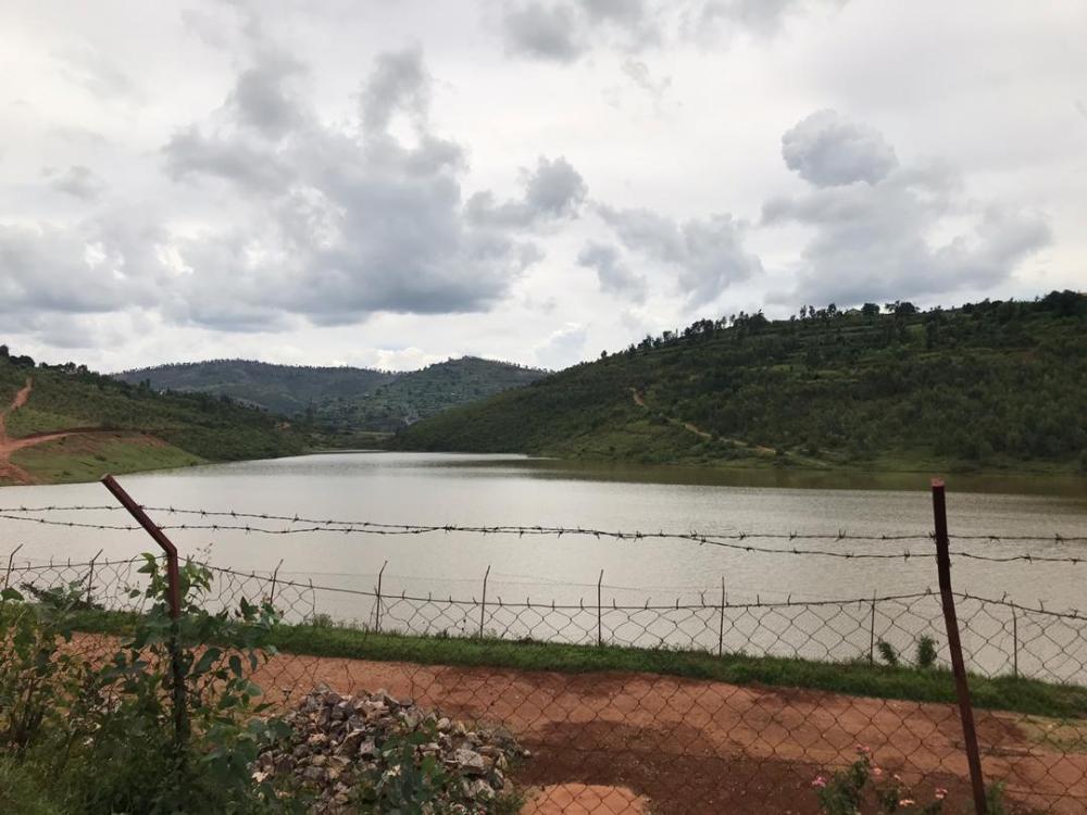 Kadahokwa dam is located in Huye District.