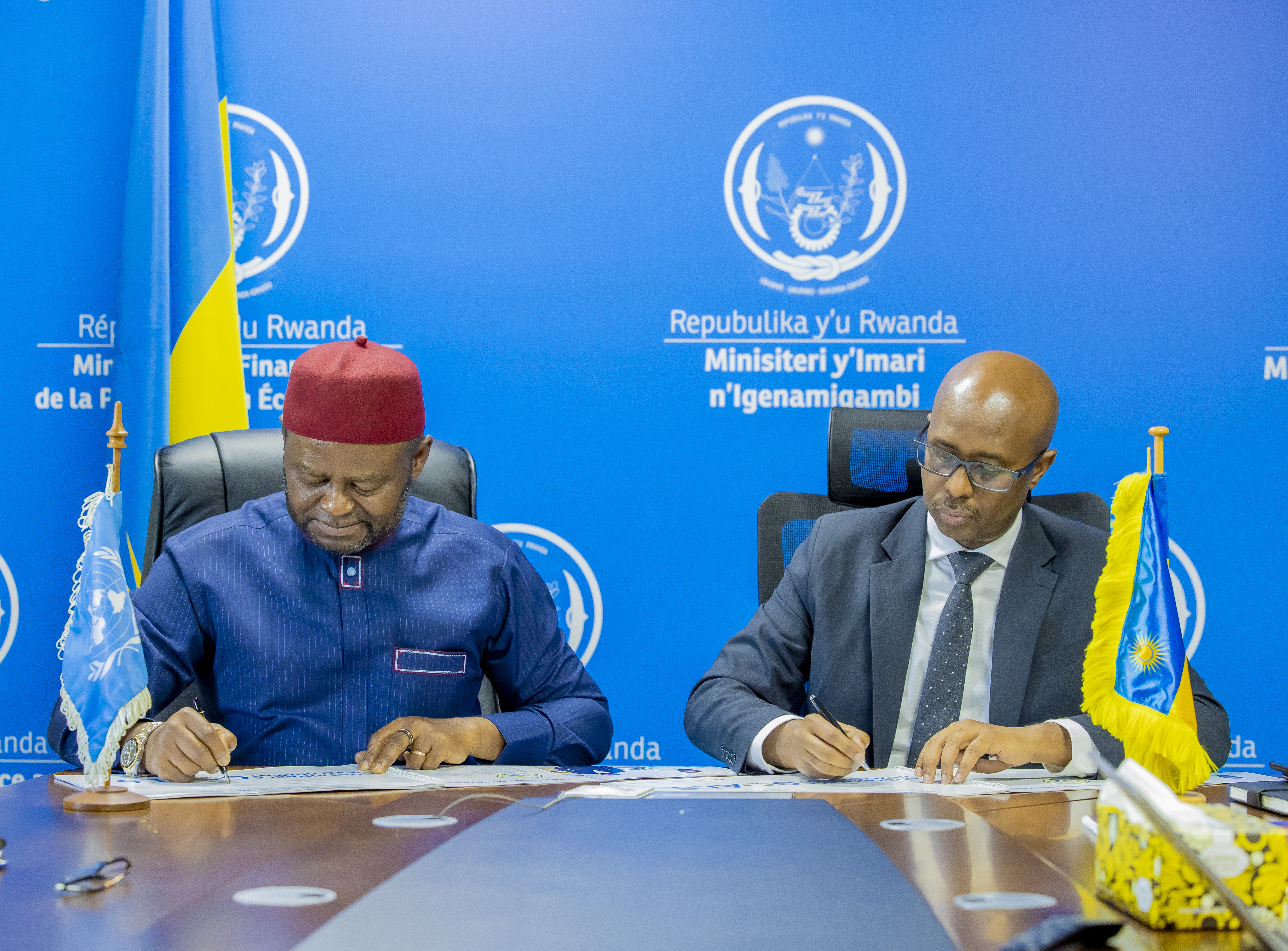 Minister of Finance Yusuf Murangwa and UN Resident Coordinator Ozonnia Ojielo sign the UN Sustainable Development Cooperation Framework 2025–2029, May 2025. UNDP has provided technical leadership and advisory support throughout the SDG costing process.