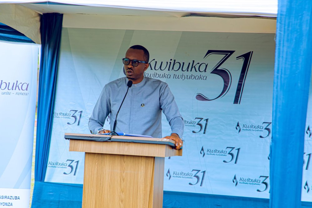 The Mayor of Kayonza District, Nyemazi John Bosco, called on everyone to avoid genocide ideology.