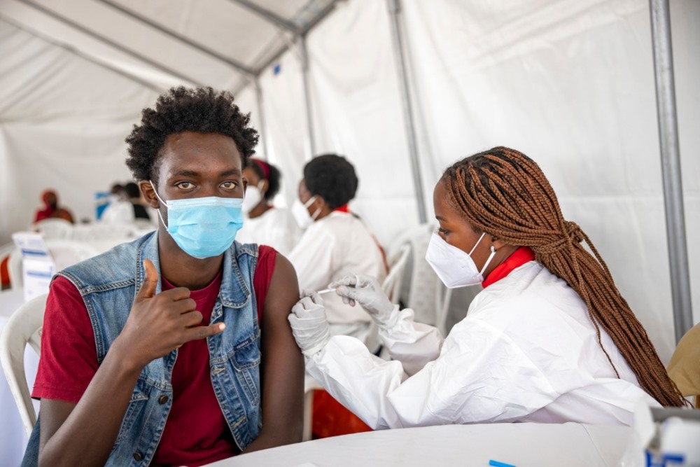 The third phase of COVID-19 mass vaccination campaign targets residents aged 18 years and above.   It has started with Kigali as a densely populated zone with highest infection rate in the country.   