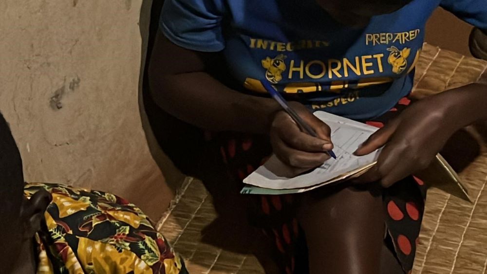 Rwanda is a country that values education, so it is the wish of many to provide light for children in mountain villages so that they can study at night. (Photo by Su Ting)