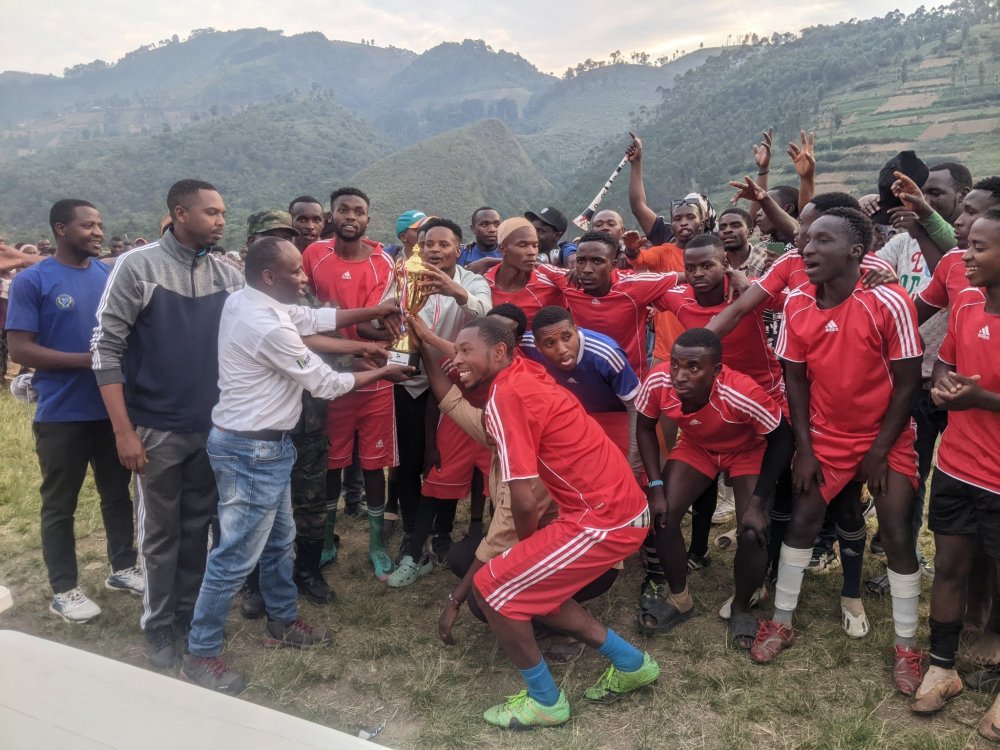 In the men’s category, Kitabi Sector’s team clinched the Colobus Cup after a 5–0 penalty shootout victory against Bushekeli, following a goalless draw in regular time.