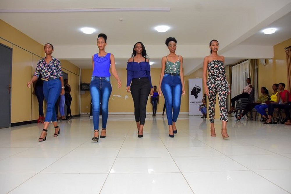 Pageants are being trained walking styles to display at the final day of the contest