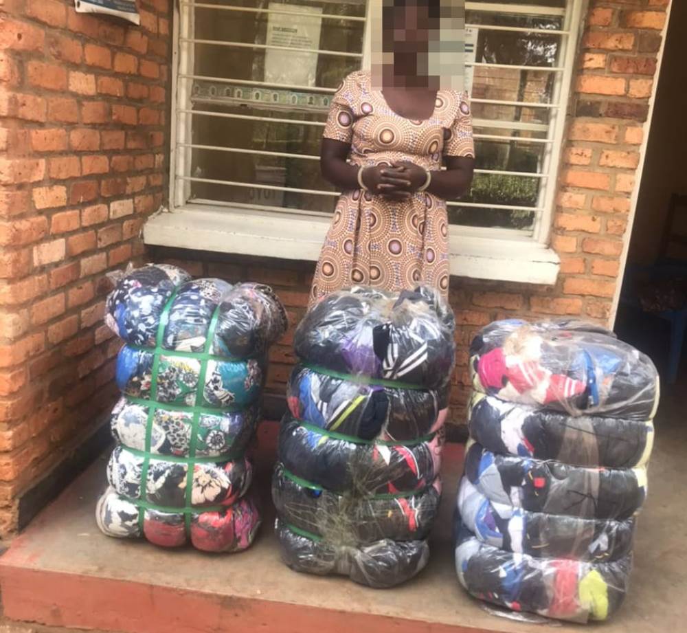 The smuggler has been arrested with bales of used clothes in Nyagatare. 