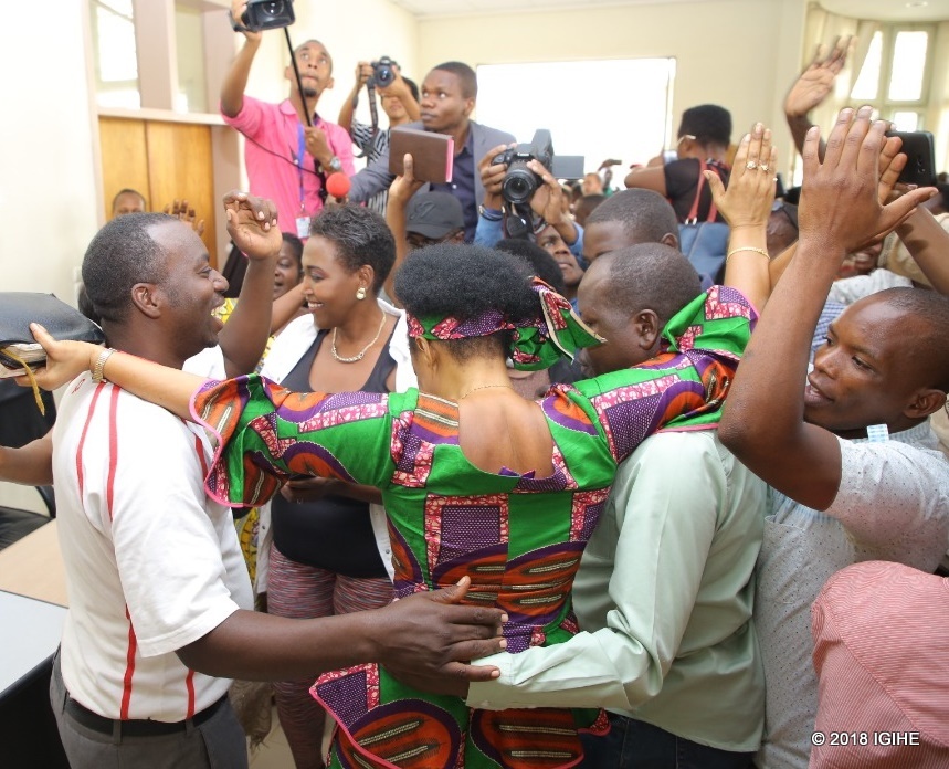 Friends and Family of the Rwigara had attended in great numbers and were displaying at the court's decision 