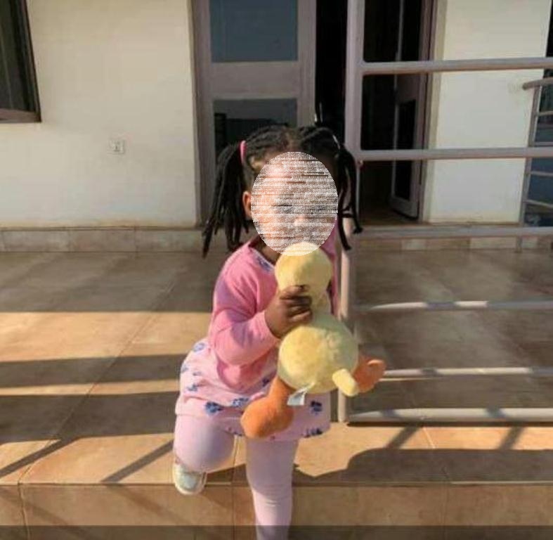 A maid caught in Nyabugogo Bus Park with a two years old child  she had kidnapped.