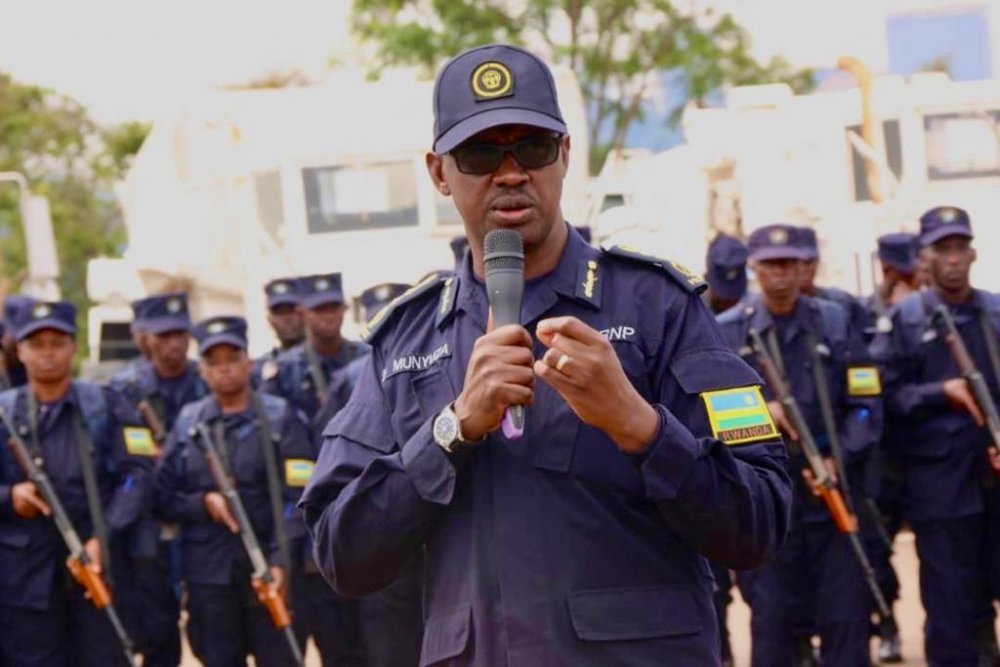 IGP Dan Munyuza briefed 280 police officers who are preparing for deployment in the Multidimensional Integrated Stabilization Mission in the Central African Republic (MINUSCA)