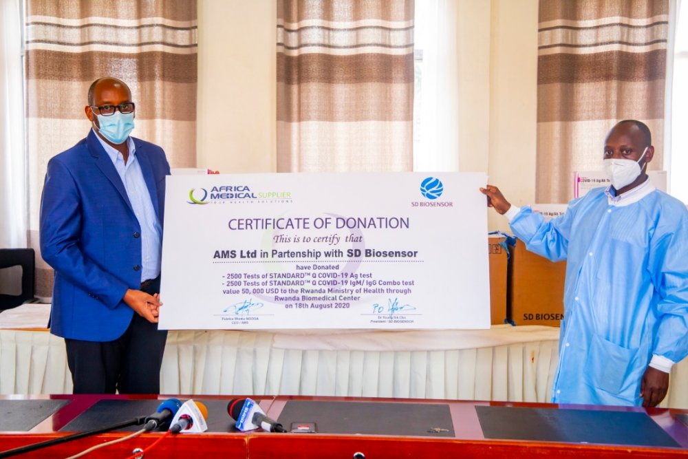 The company provided 2,500 antigen Covid-19 test kits, and 2,500 antibody tests. The kits are worth $50,000 (about Rwf47 million) in monetary value.