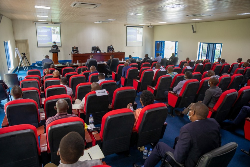 The meeting was held at the RNP General Headquarters in Kacyiru in consideration of the national Covid-19 prevention guidelines.