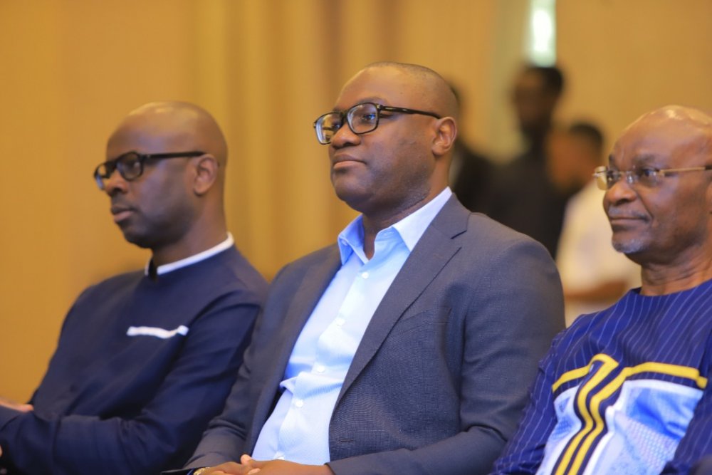 Patrick Mboma from Cameroun also attended the event.