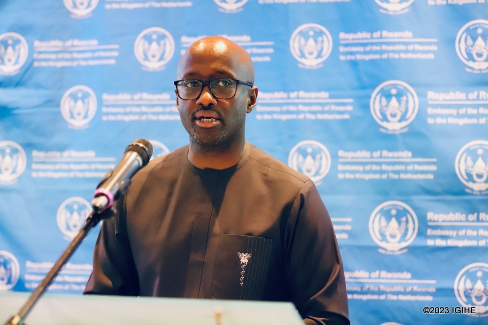 Rwanda’s Ambassador to The Netherlands, Olivier Nduhungirehe delivering his remarks at the event. 