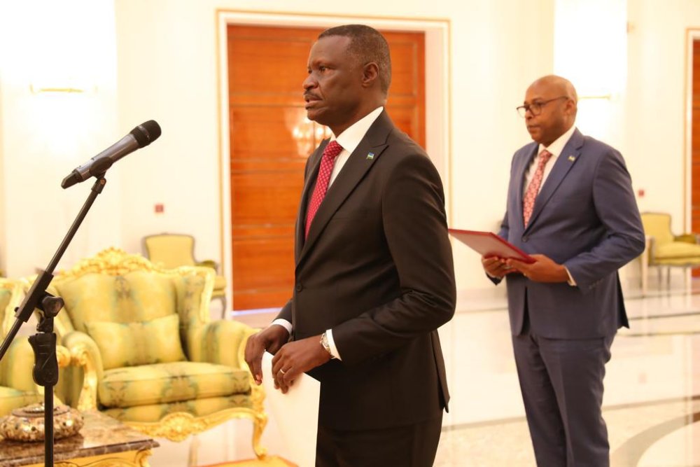 Amb. Maj Gen (Rtd) Karamba expressed gratitude to President Guelleh for approving his appointment and conveyed greetings from Rwandan President Paul Kagame.