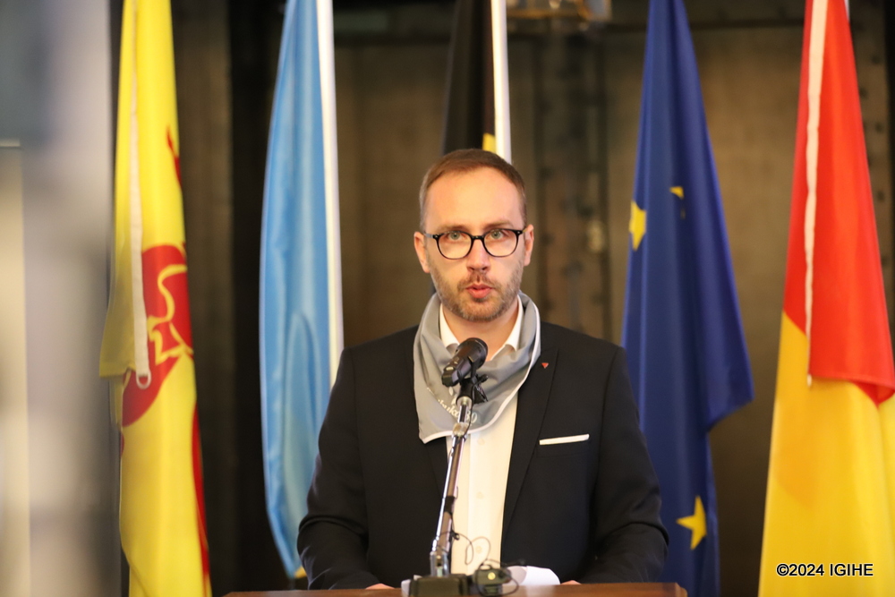 Michaël Bisschops from "Les Territoires de la Mémoire," also attended commemoration talks. 