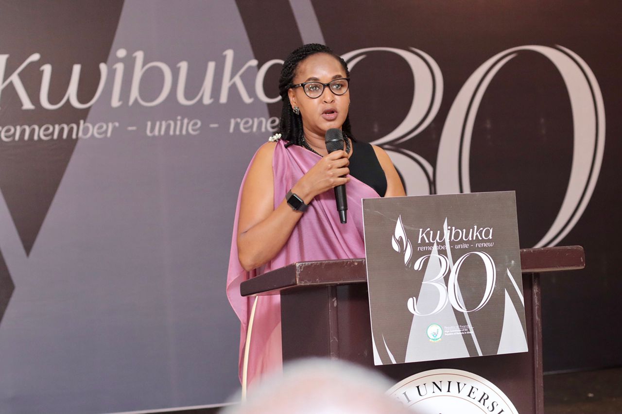 High Commissioner Mbabazi emphasized that all people, especially the youth, ought to endeavor to understand tragic histories such as that of the Genocide against the Tutsi.