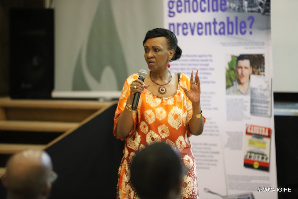 Cecile Kayirebwa performed commemoration songs.