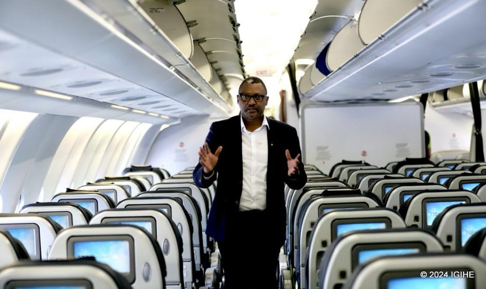 IGIHE journalist Karirima Ngarambe preparing to travel from Brussels to Paris, before heading to Kigali.