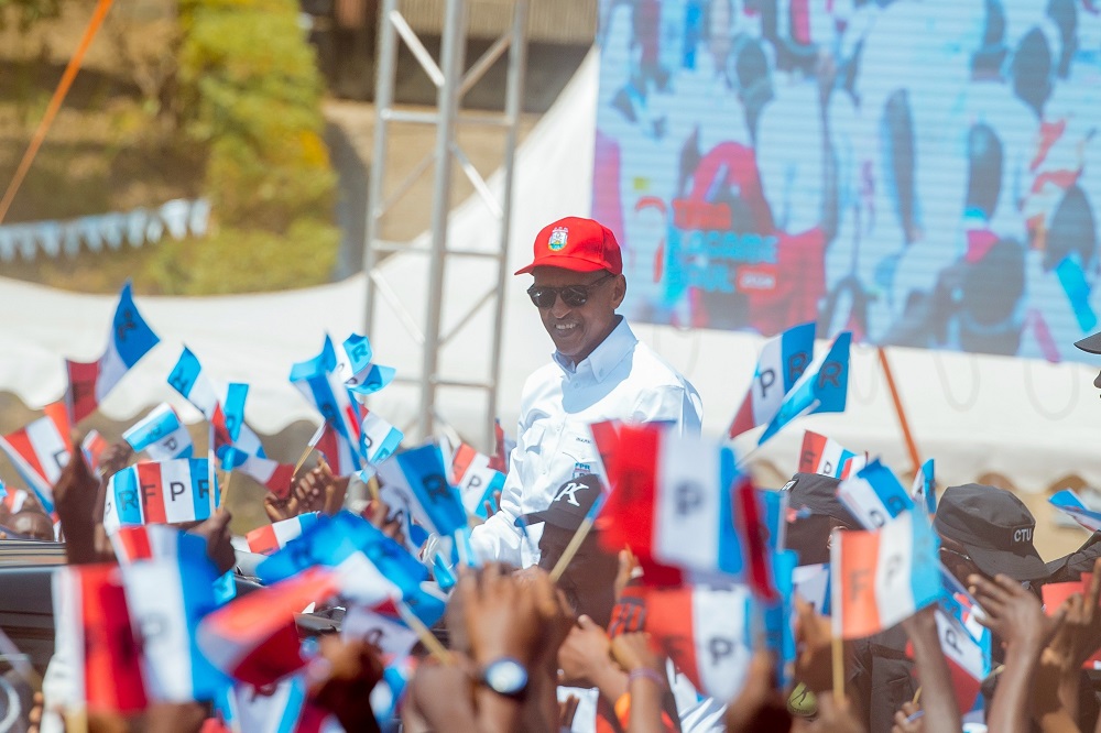 RPF Inkotanyi presidential candidate Paul Kagame said Rwanda is ready to welcome Rwandans who are still in the Democratic Republic of the Congo (DRC) to join others in building the country.