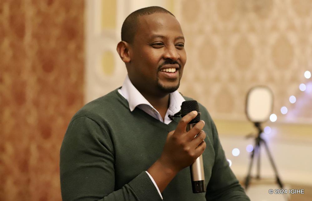 Jabo Butera, Chairperson of NARC-UK, praised the dedication of attendees who traveled from across the UK to participate.
