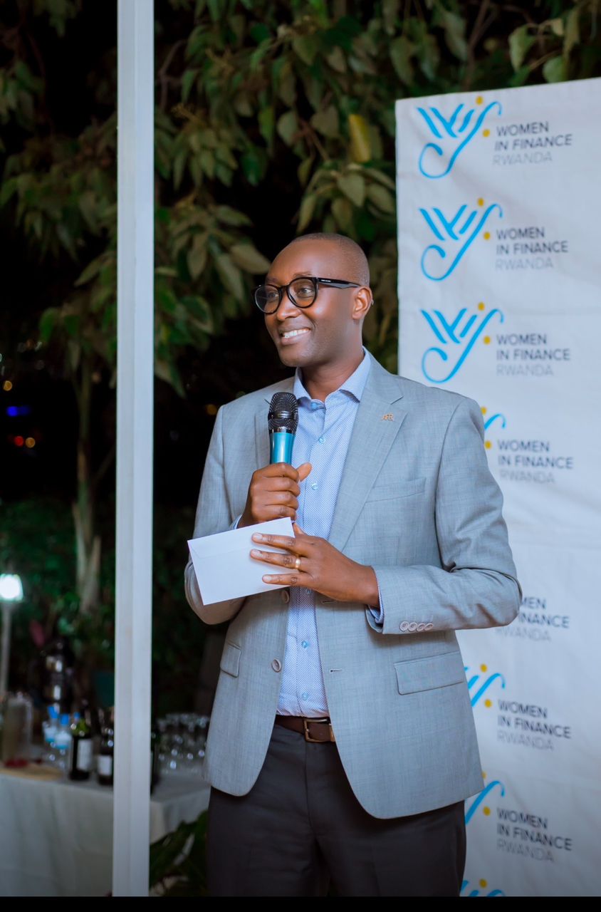 Access to Finance Rwanda CEO Iyacu Jean Bosco delivers his remarks during the dinner, announcing that AFR, as part of the FSD network, will support the WIFR research project on the state of women in the financial sector in collaboration with the Central Bank.