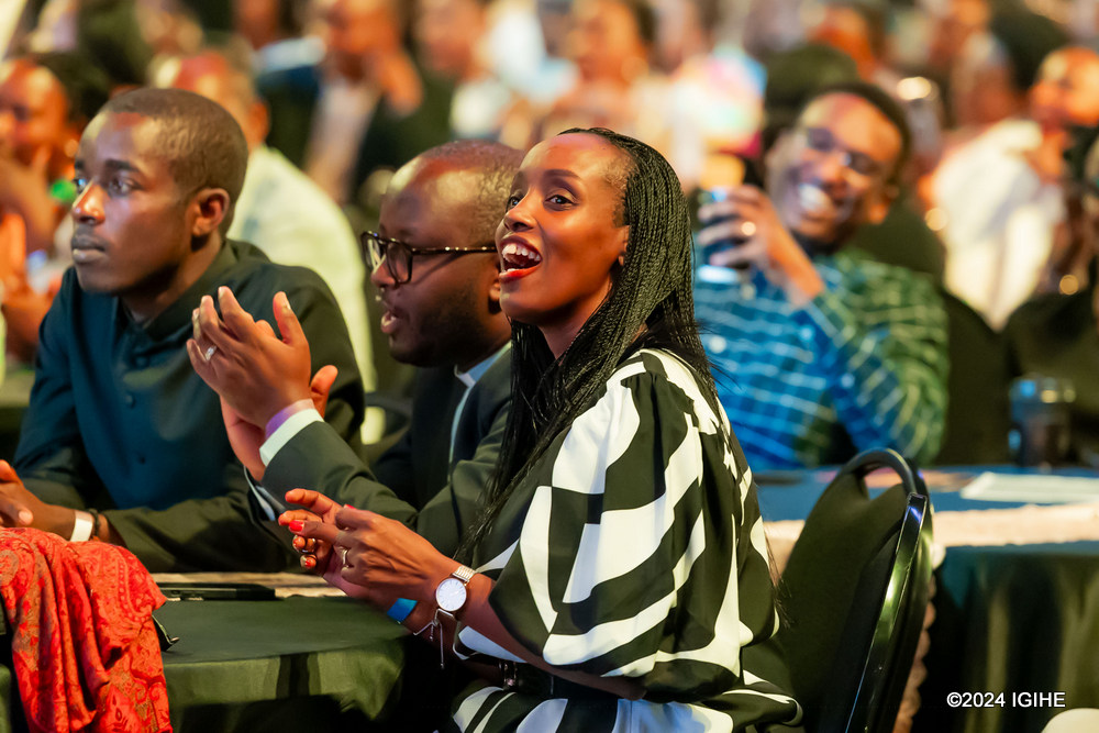 The concert attendees were deeply touched by both the message and the voices of the Chorale de Kigali singers.