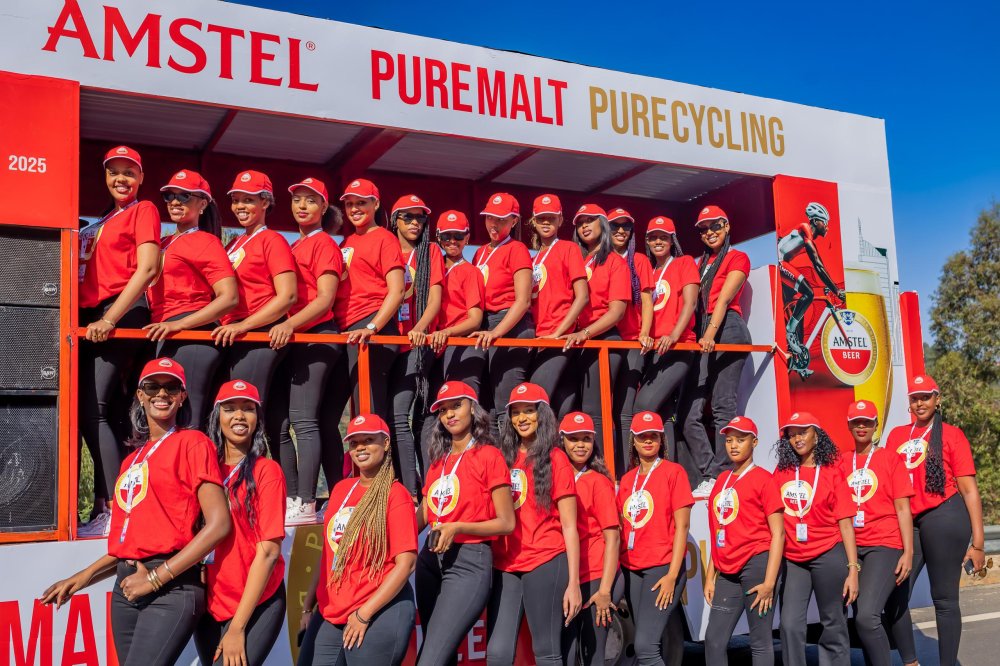 Amstel brand ambassadors made the participation colorful.