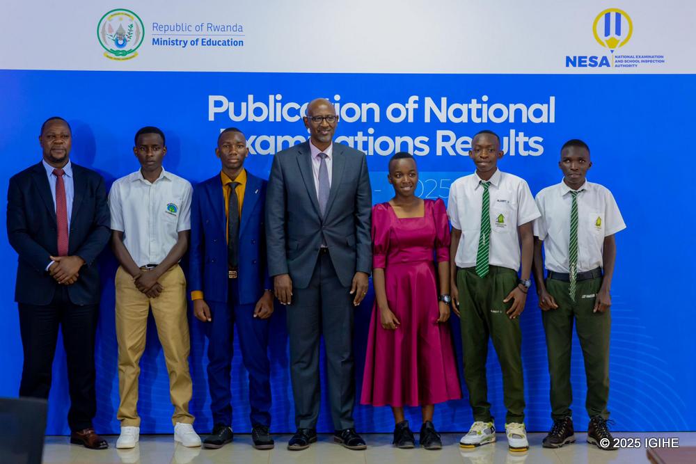 Best students at the secondary school level