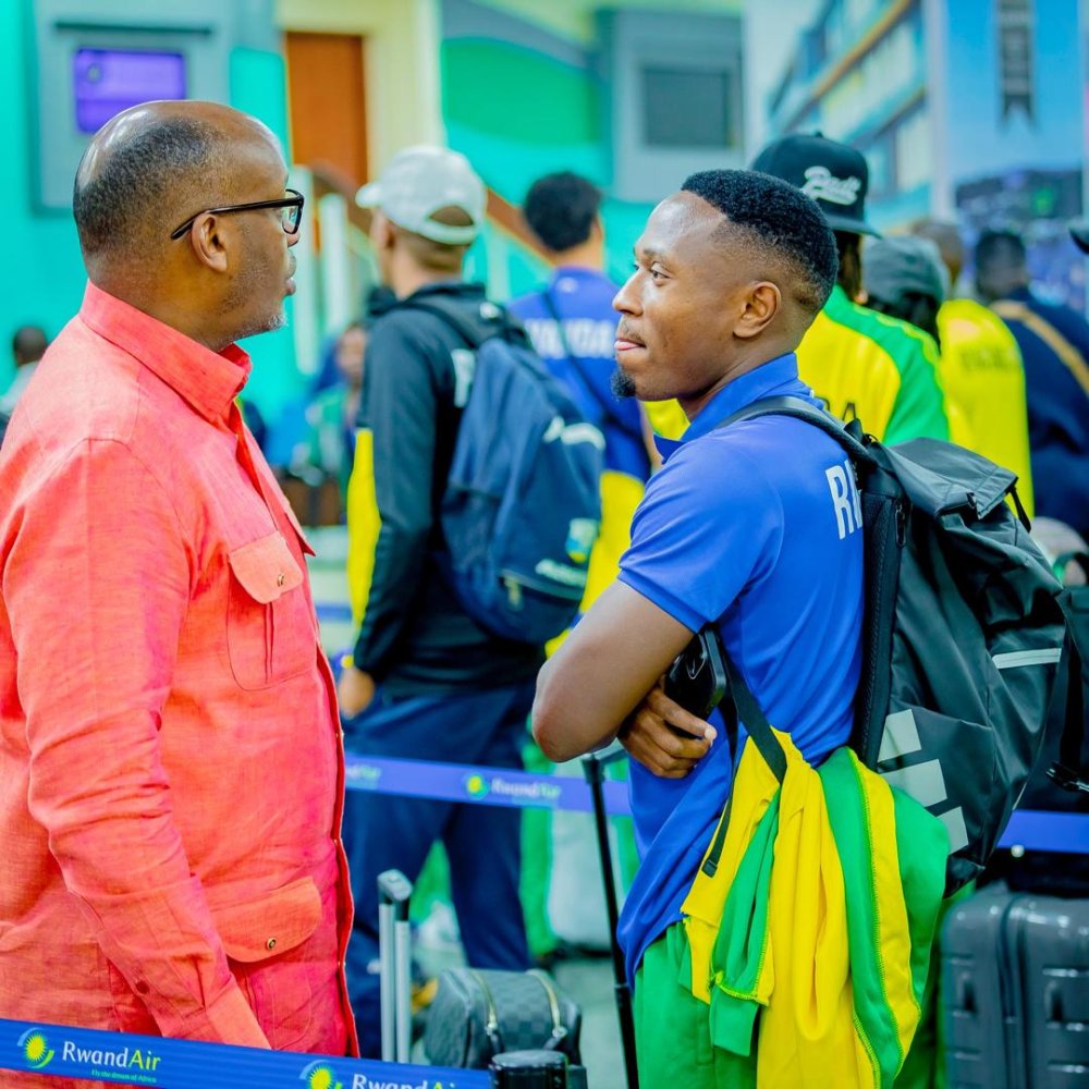 FERWAFA President Shema Ngoga Fabrice traveled with the Amavubi squad to Nigeria.