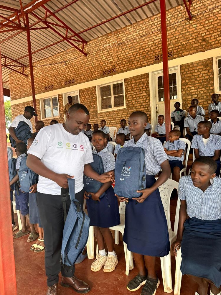 Each student received a comprehensive package including a set of twelve notebooks, pens, pencils, rulers, a mathematical instrument set and school bag.