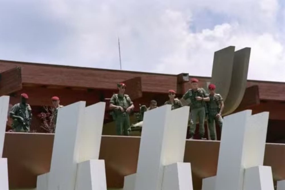 The decision to deploy 300 French troops to support Habyarimana's regime was made on October 3, 1990.