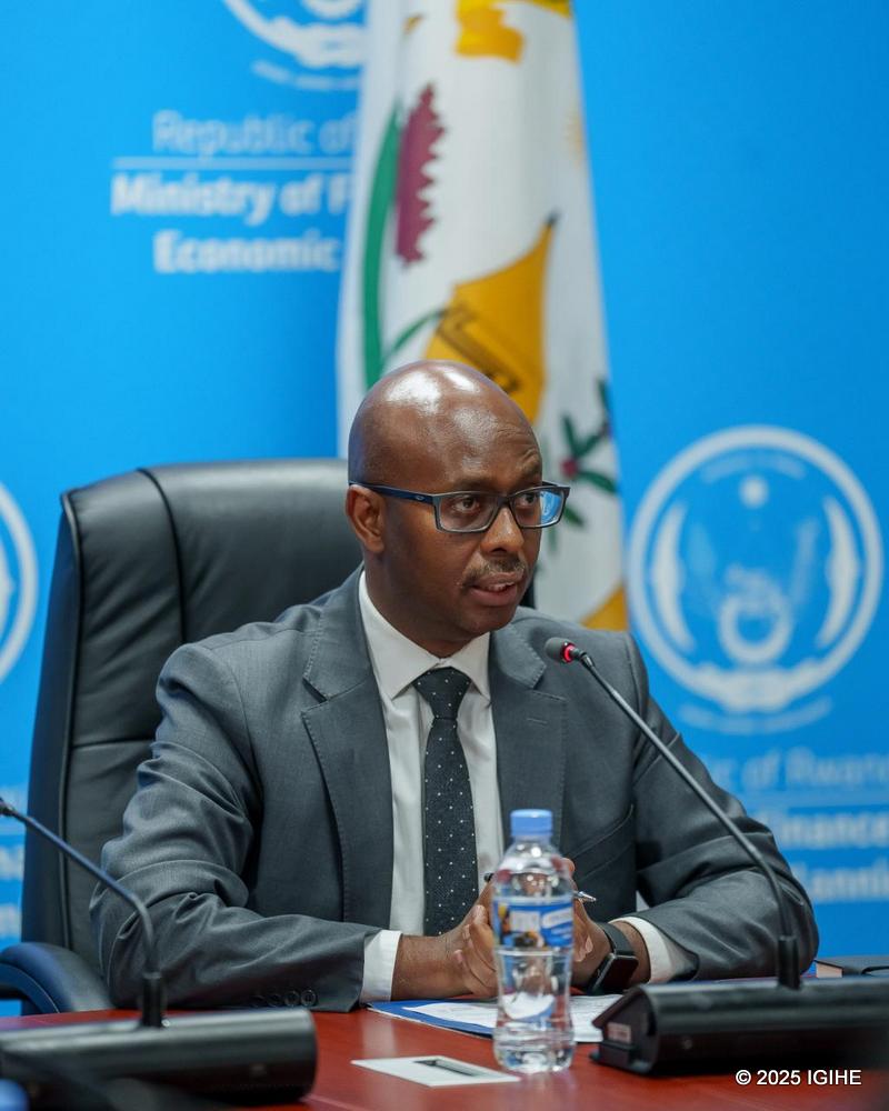 Yusuf Murangwa, the Minister of Finance and Economic Planning, noted that the grant reflects Rwanda and Germany’s shared commitment to investing in the well-being of Rwandans.
