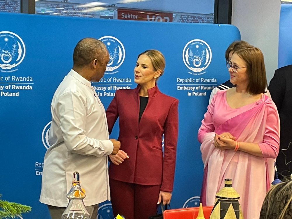 Marta Nawrocki, the First Lady of Poland (center), was the guest of honor at the event.