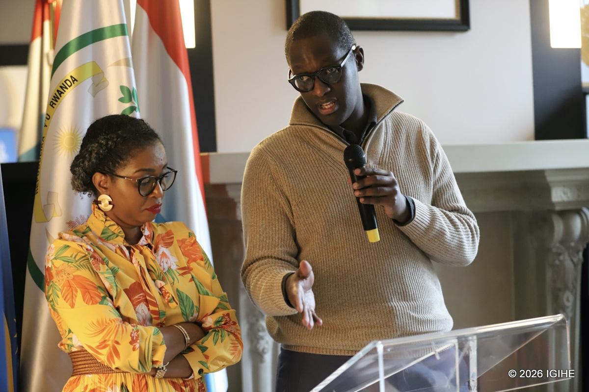 Reginald Kayitana, the headof Rwandan diaspora in Luxembourg with Solange Demarck