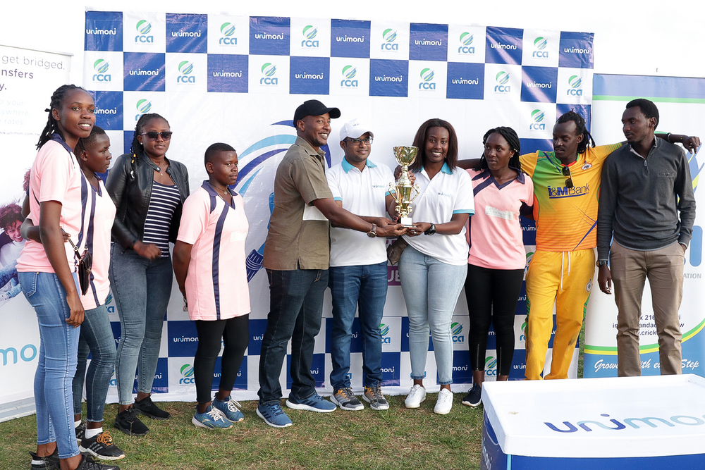 The winners of women's first division, Charity cricket club receiving their award from Mr. Peeush Pillai the country head of Unimoni