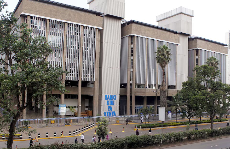 The Central Bank of Kenya (CBK) said on Wednesday that it has lifted a nearly decade-long ban on the establishment of new commercial banks in the East African country, effective July 1.