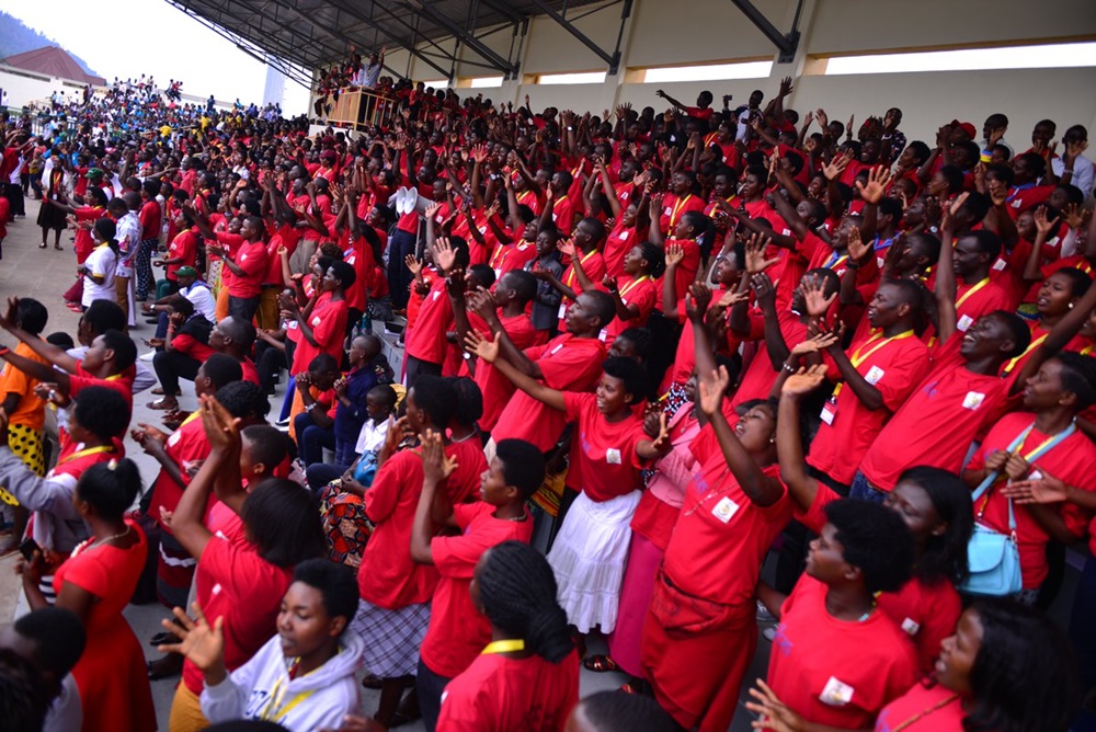 The Forum attracted over 5,000 youth