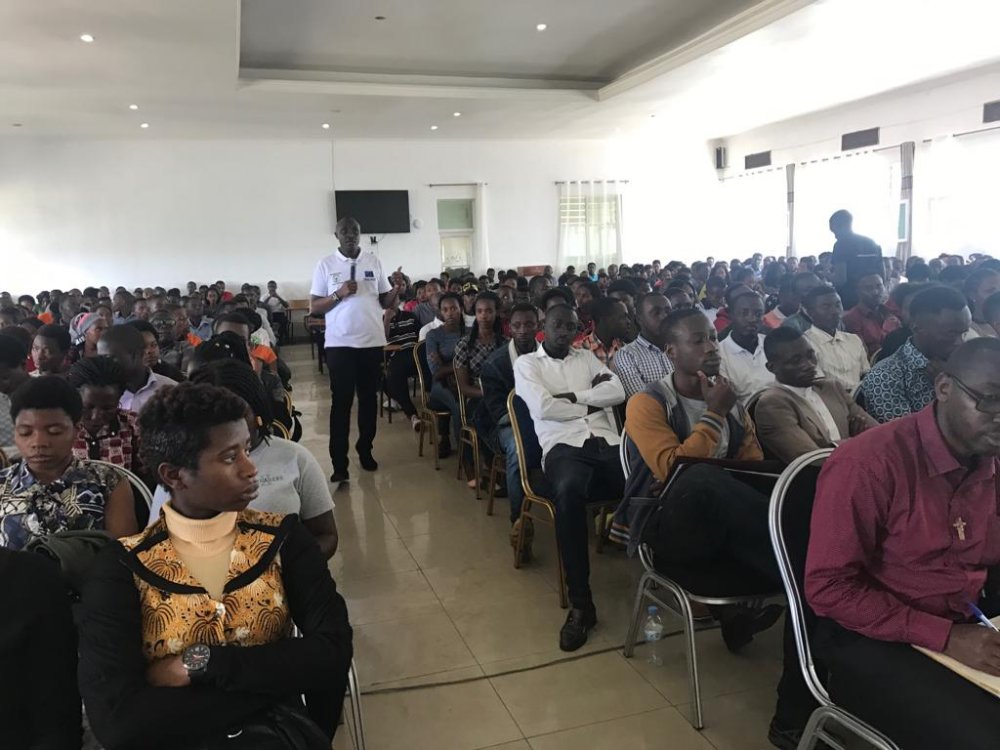 The chairperson of the Rwanda Law Reform Commission (RLRC), Aimable Havugiyaremye reminded the youth that crime prevention requires efforts from different sectors