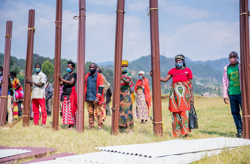 President Paul Kagame has donated 5760 iron sheets to the most vulnerable families 